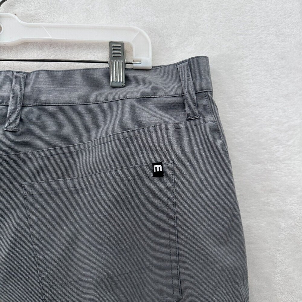 Travis Mathew Pants Men 34x31 Gray Chino Golf Performance Open To Close - Picture 10 of 11